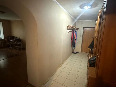 комерційна за адресою Кібальчича, 2/4б