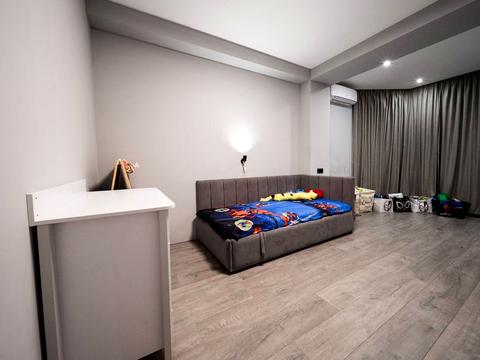 квартира за адресою Науки просп. (Гагаріна), 112-Б