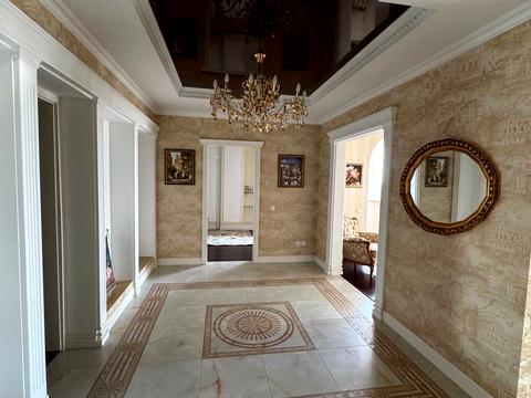 квартира за адресою Героїв Майдану вул. (Червоноармійська), 55