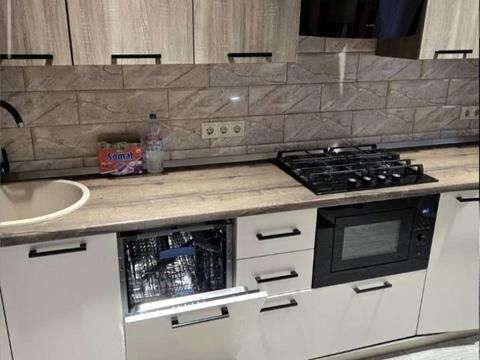 квартира за адресою Івана Сльоти вул., 49г