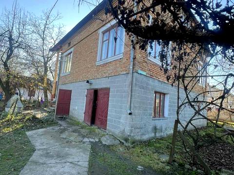 будинок за адресою с. Могиляни, Центральна