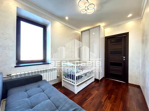 квартира за адресою Григорія Граб'янки вул., 5б