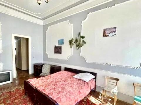 квартира за адресою Свободи вул., 24