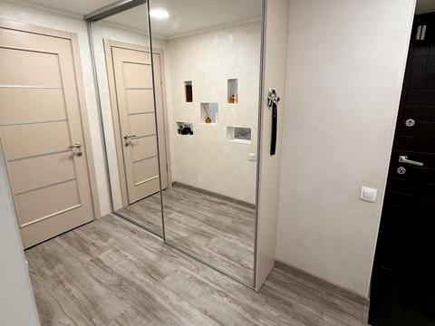 квартира за адресою Героїв Десантників вул., 23