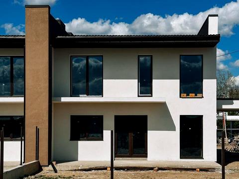 будинок за адресою Садова