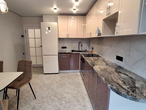 квартира за адресою Костянтина Василенка вул. (30-річчя Перемоги), 14в