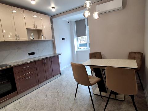 квартира за адресою Костянтина Василенка вул. (30-річчя Перемоги), 14в