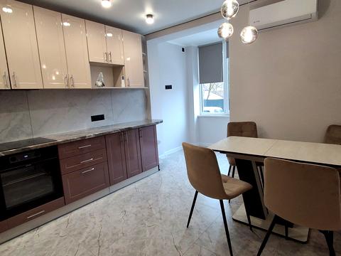 квартира за адресою Костянтина Василенка вул. (30-річчя Перемоги), 14в