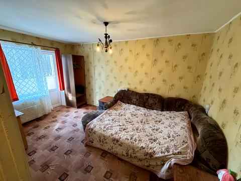 квартира за адресою Українського Відродження вул. (Бударіна), 7