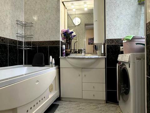 квартира по адресу Верхратского ул., 5