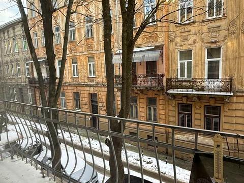 квартира по адресу Верхратского ул., 5