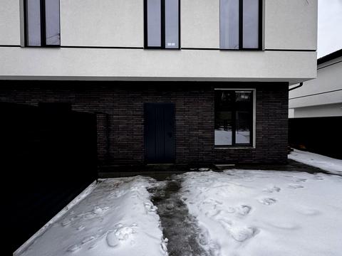 дом по адресу Прорізна