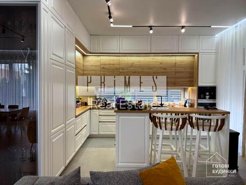 дом по адресу  ул.