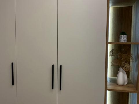 квартира по адресу Краснова ул., 1-А