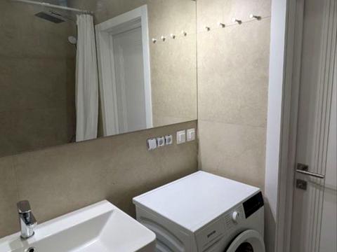 квартира за адресою Михайла Максимовича вул. (Онуфрія Трутенка), 24-Г