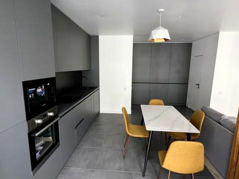 квартира по адресу Высочана ул., (Будинок 29)