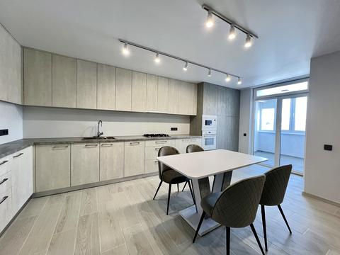 квартира за адресою Злуки просп., 7