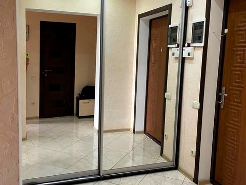 квартира за адресою Середньофонтанська вул., 30а