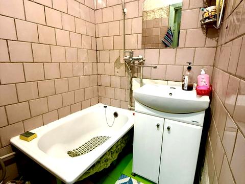 комната по адресу Ивана Пулюя ул., 32