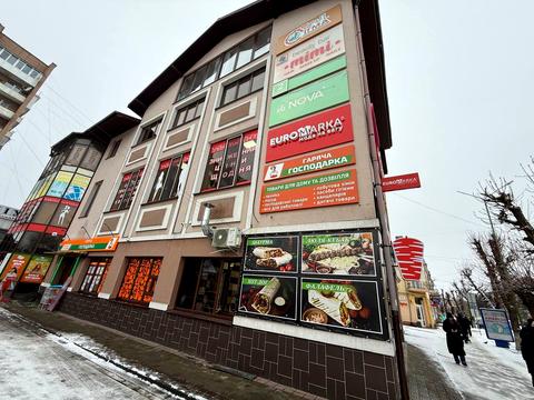 комерційна за адресою Грушевського вул., 2а