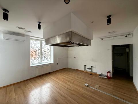 коммерческая по адресу Независимости ул., 10-А