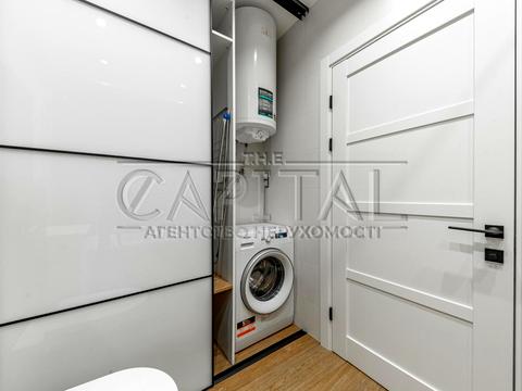 квартира за адресою Салютна вул., (Будинок 02301-02303)