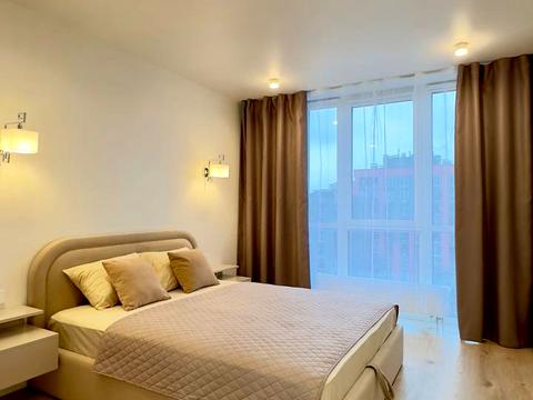 квартира по адресу Олександра Олеся ул., 8/17