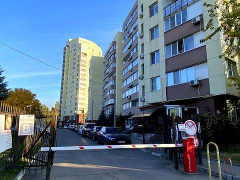 квартира за адресою Рельєфна вул., 8