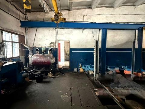 комерційна за адресою Польова вул., 10В