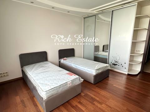 квартира по адресу Голосеевский просп. (40-летия Октября), 68