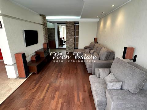 квартира по адресу Голосеевский просп. (40-летия Октября), 68