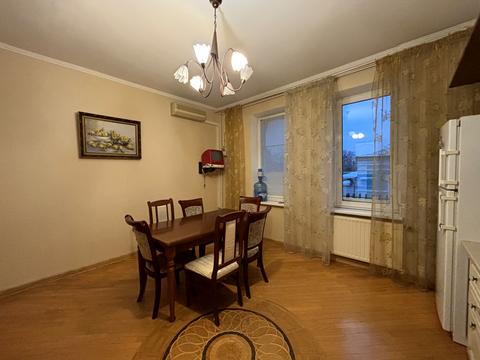 квартира за адресою Київ, Варязький пров., 14