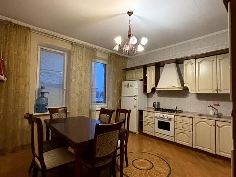 квартира за адресою Київ, Варязький пров., 14