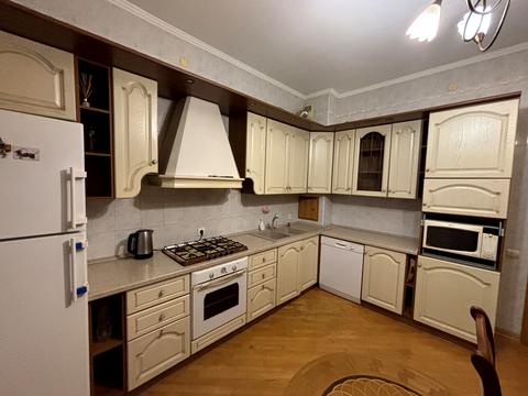 квартира за адресою Київ, Варязький пров., 14