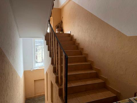 квартира за адресою Дмитра Донцова вул., 4Б