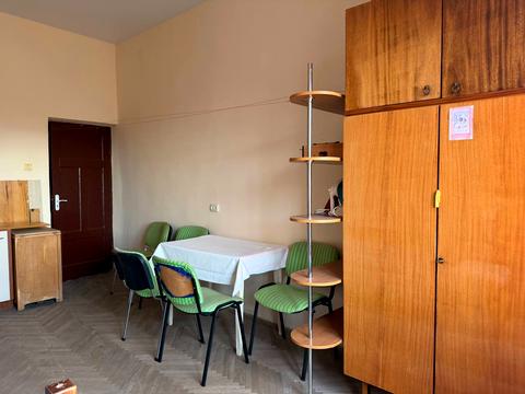 квартира за адресою Дмитра Донцова вул., 4Б