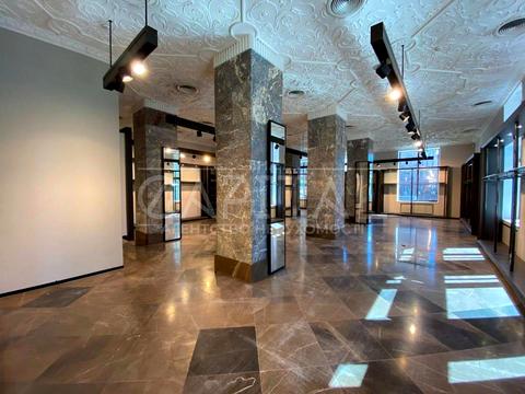 коммерческая по адресу Крещатик ул. (Kreschatic), 23