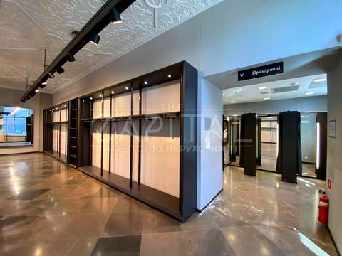 коммерческая по адресу Крещатик ул. (Kreschatic), 23