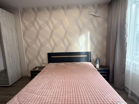 квартира за адресою Літературна вул. (Чехова), 27