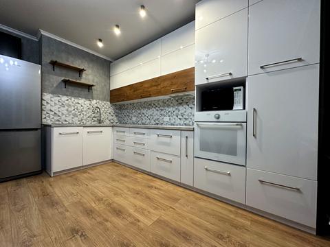 квартира за адресою Академіка Булаховського вул., 5-Д