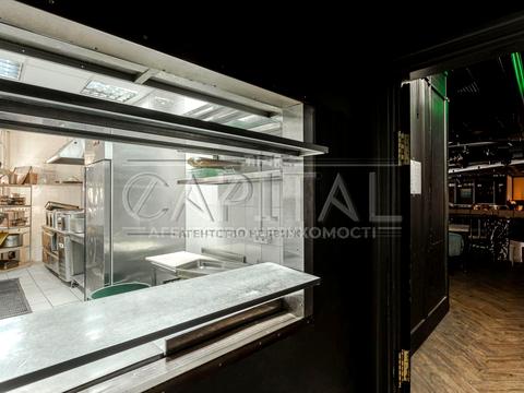 комерційна за адресою Басейна вул., 2а