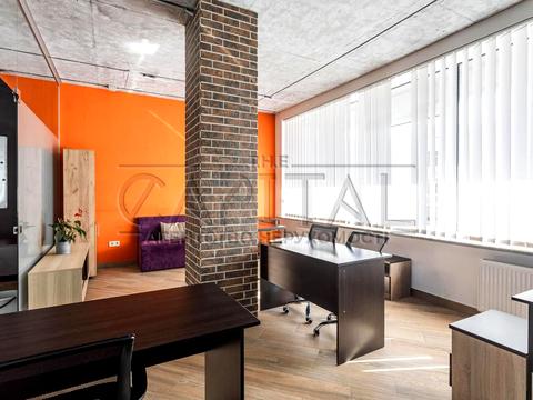 комерційна за адресою Валерія Лобановського просп. (Червонозоряний), 6-А