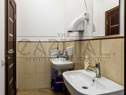 комерційна за адресою Валерія Лобановського просп. (Червонозоряний), 6-А