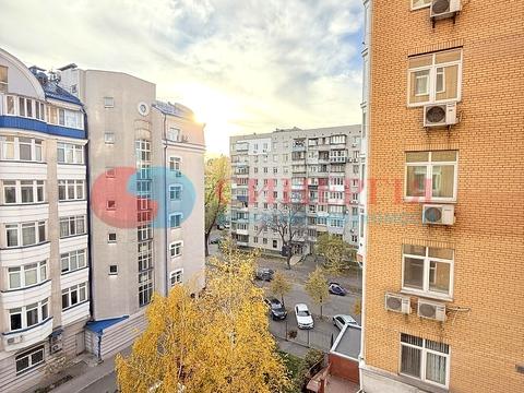 квартира за адресою Почайнинська вул., 70