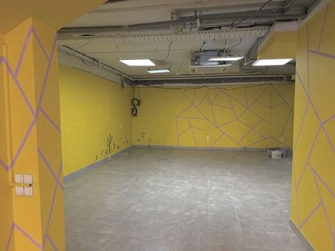 комерційна за адресою Замковецька вул., 106-Б