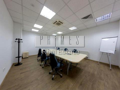 комерційна за адресою Польова вул., 63-65