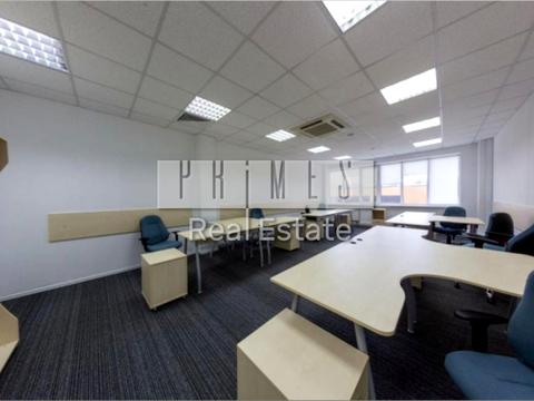 комерційна за адресою Польова вул., 63-65