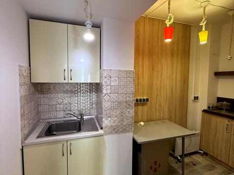 комерційна за адресою Замковецька вул., 106-Б