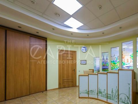 комерційна за адресою Спаська вул., 5