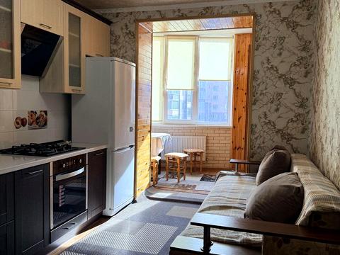 квартира по адресу Заречанская ул., 11л